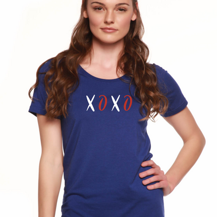 XOXO Women's Bamboo Sleeve Scoop Neck Graphic T-Shirt