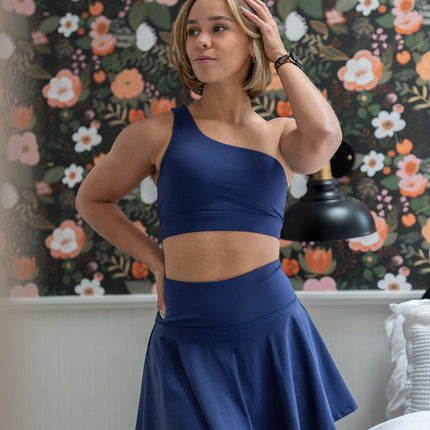GRAVITY rise asymmetrical sports bra