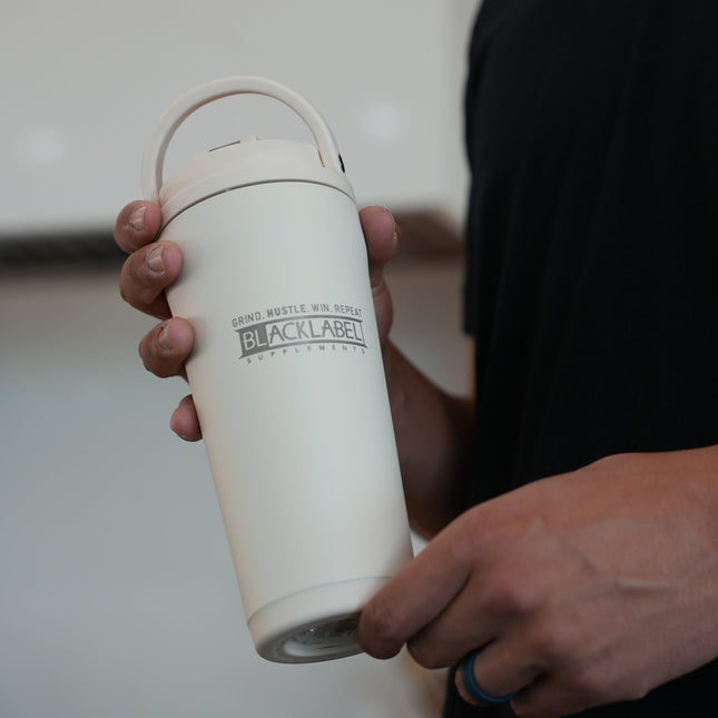 HYDROJUG 24 OZ. INSULATED SHAKER
