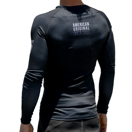 Core Long Sleeve Rash Guard - BLACK