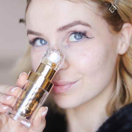 Hyaluronic Acid Serum for Fine Lines