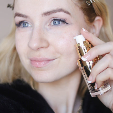 Hyaluronic Acid Serum for Fine Lines
