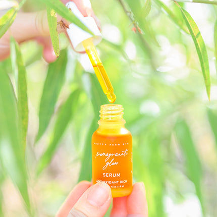 Pomegranate Glow Natural Skin Protecting Serum