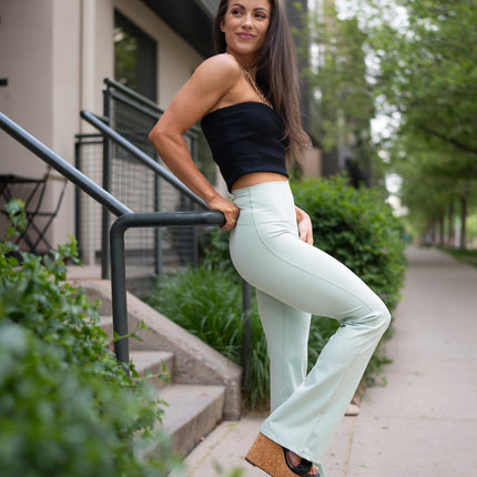 BRUSHED mindset flare legging
