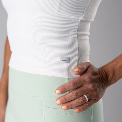 DYNAMIC Devoted Tee – Women's Long Crop Athletic Top