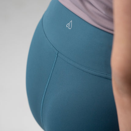 SERENE Simply Short – Women's 8" Mid Rise Running Short