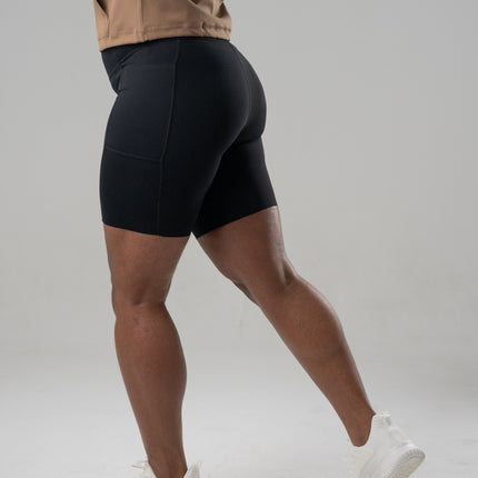 SERENE Simply Short – Women's 8" Mid Rise Running Short