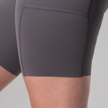 SERENE Simply Short – Women's 8" Mid Rise Running Short