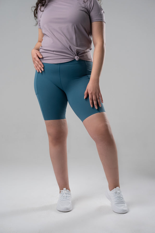 SERENE Simply Short – Women's 8" Mid Rise Running Short