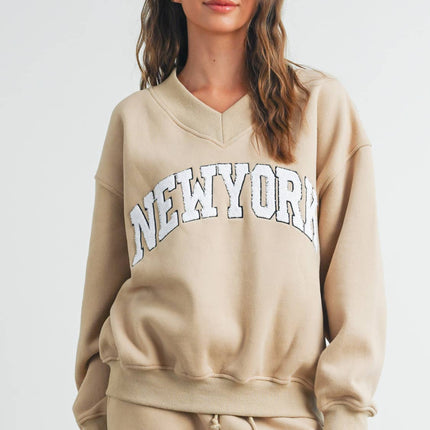 New York V-Neck Sweatshirt