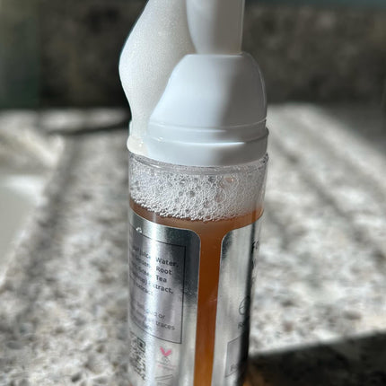 Oil-Free Foaming Face Wash for Acne-Prone Skin